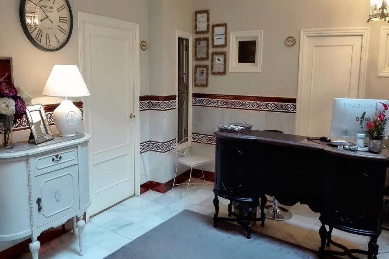 Le Petit Paris Guest house Seville