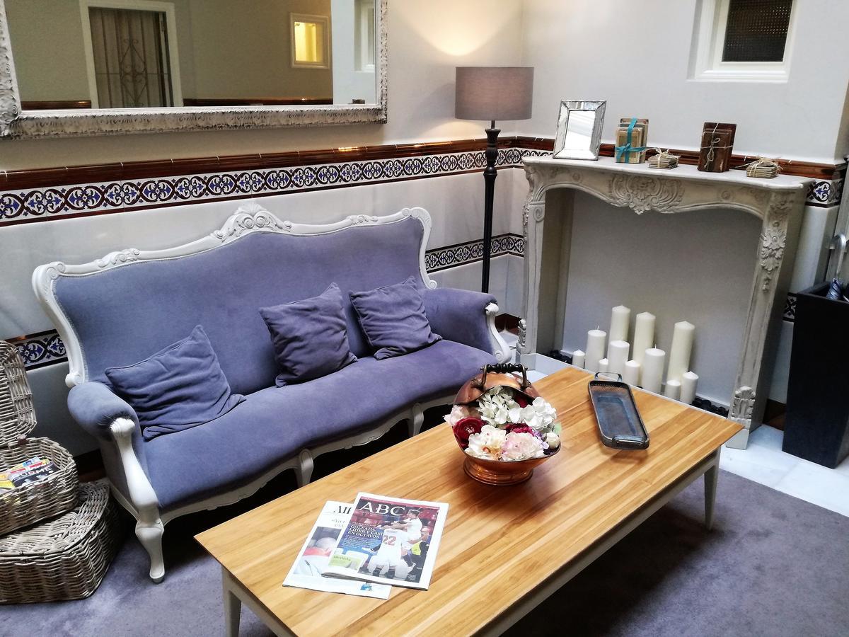 Le Petit Paris Pensjonat 2*